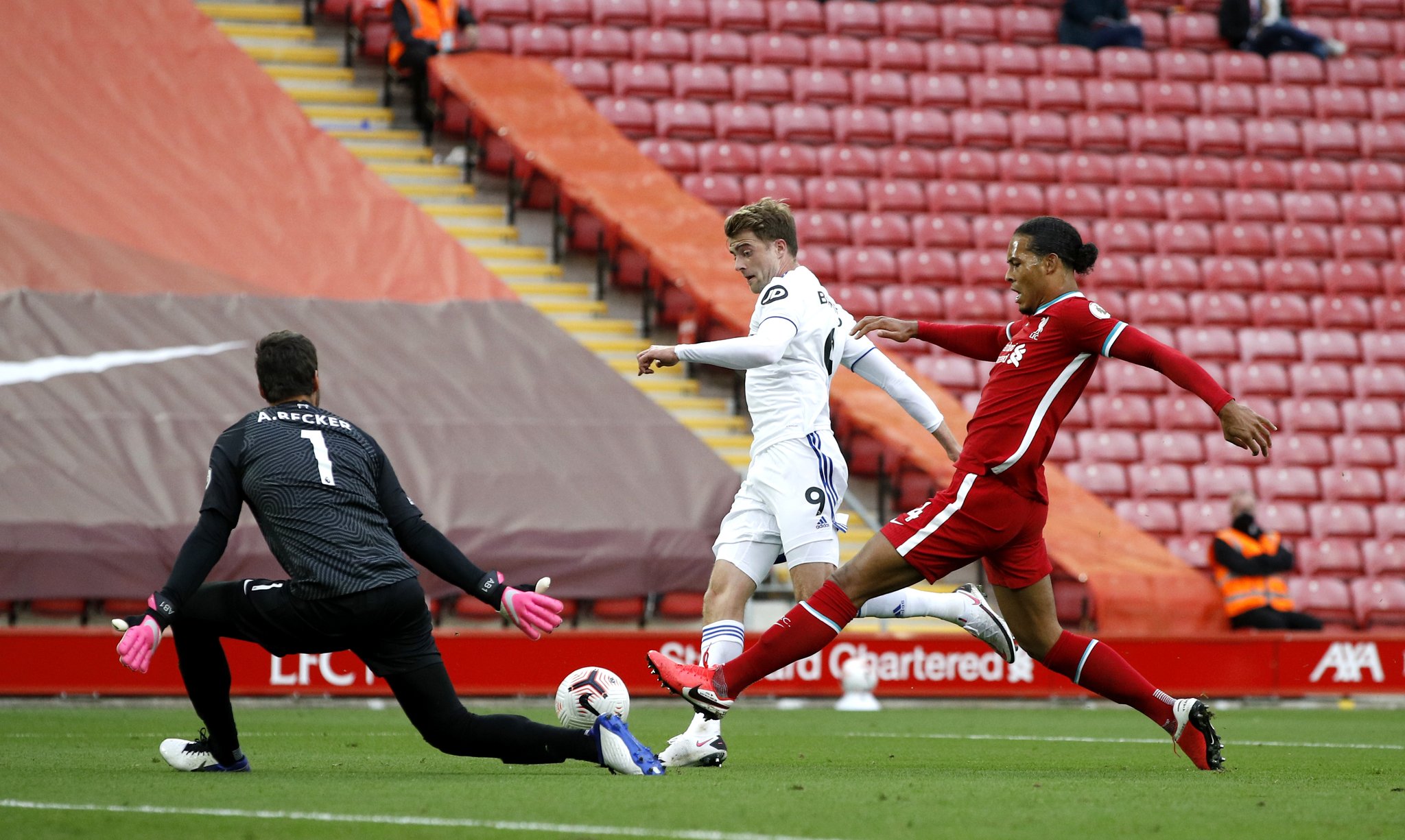 展一套切实 展一套切实